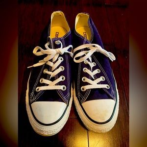 Converse Navy Blue Sneakers (Size 10)